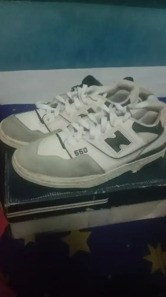 New Balance 550