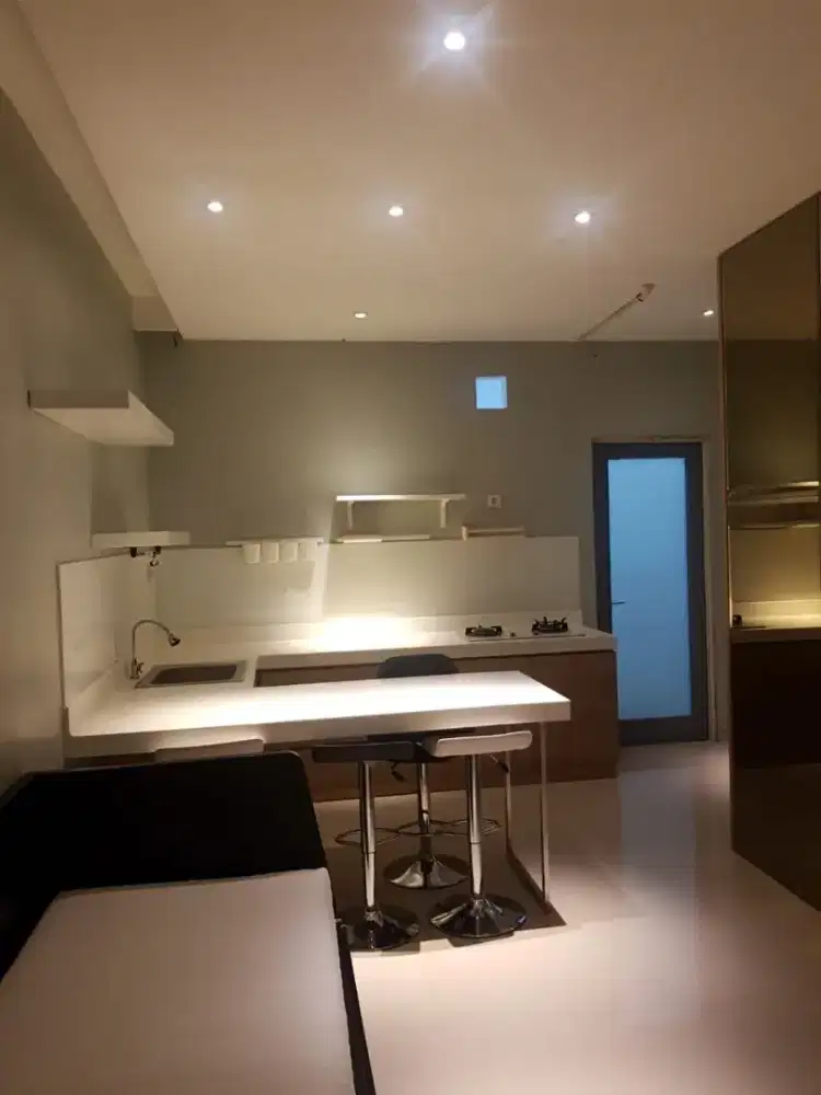 PIK – For Sale Rumah Layar Permai