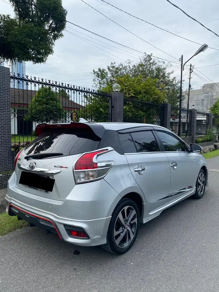 Toyota yaris trd sportivo automatic