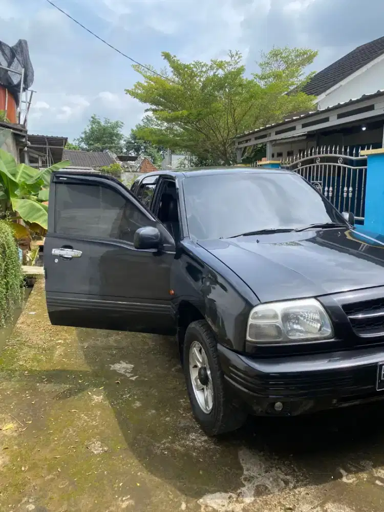 Escudo 2004 yg 1600 bukan yg 2000