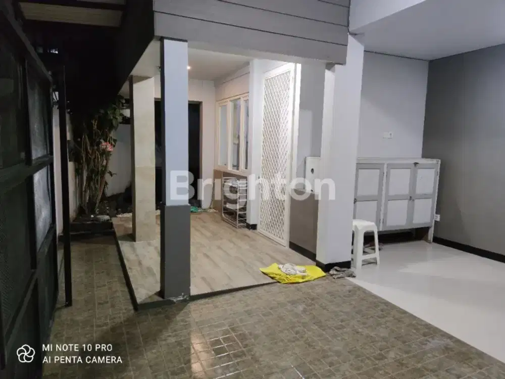 Rumah Hook Full Furnished 2 Lantai Lokasi Darmo Citraland Surabaya Barat