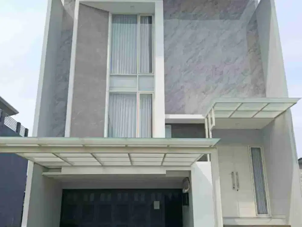 DIJUAL RUMAH MODERN MINIMALIS ELEGAN GRAND ISLAND, PAKUWON CITY (3 lantai)