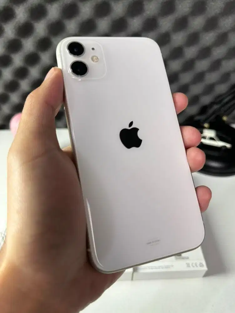 iPhone 11 64gb White Ex iBox