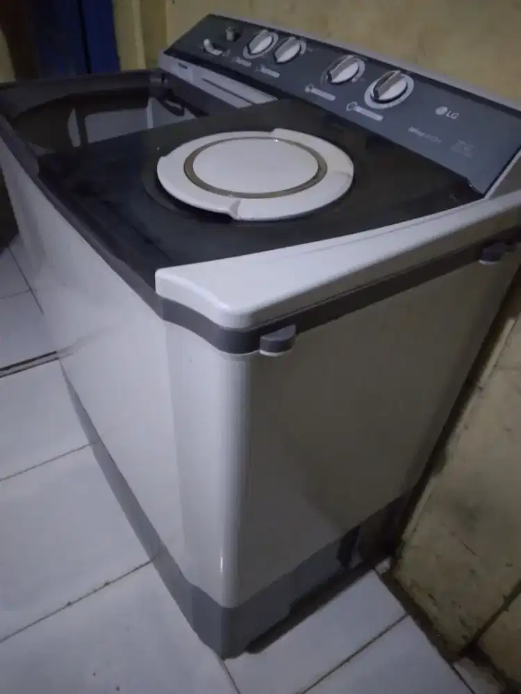 Mesin cuci LG 14 kg jumbo