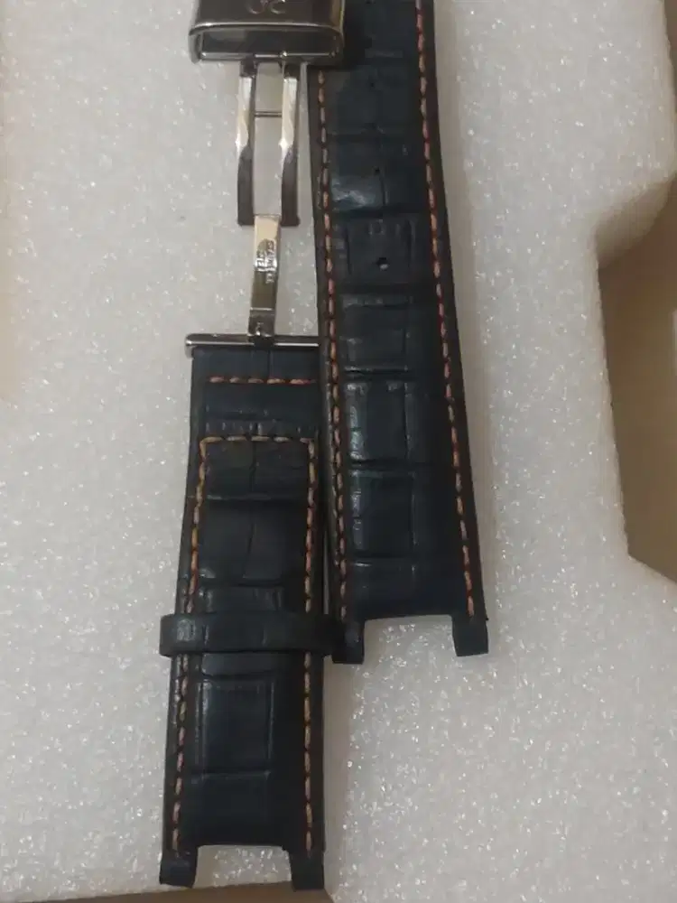 Jam GC strab kulit ori