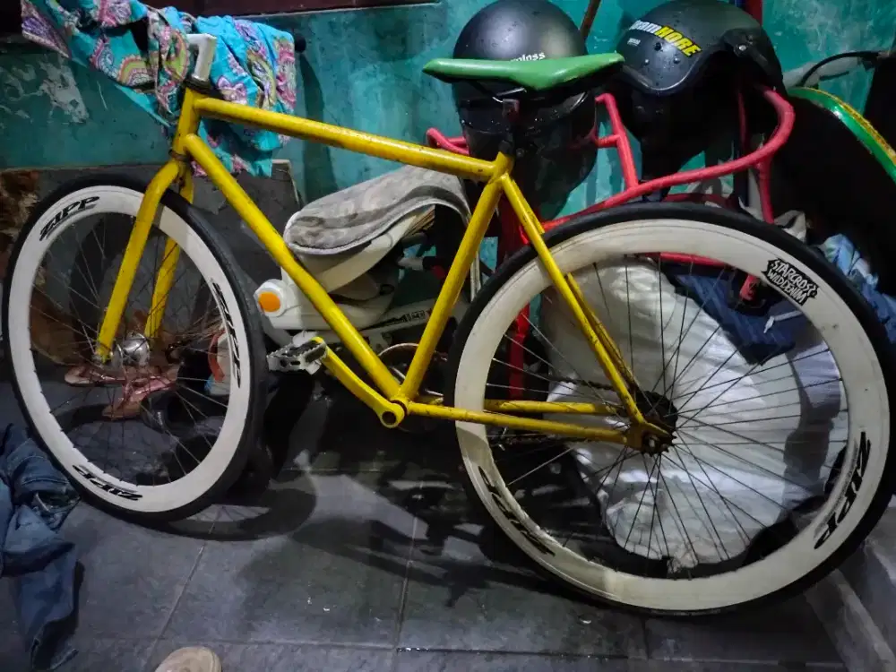 Sepeda fixie lokal l