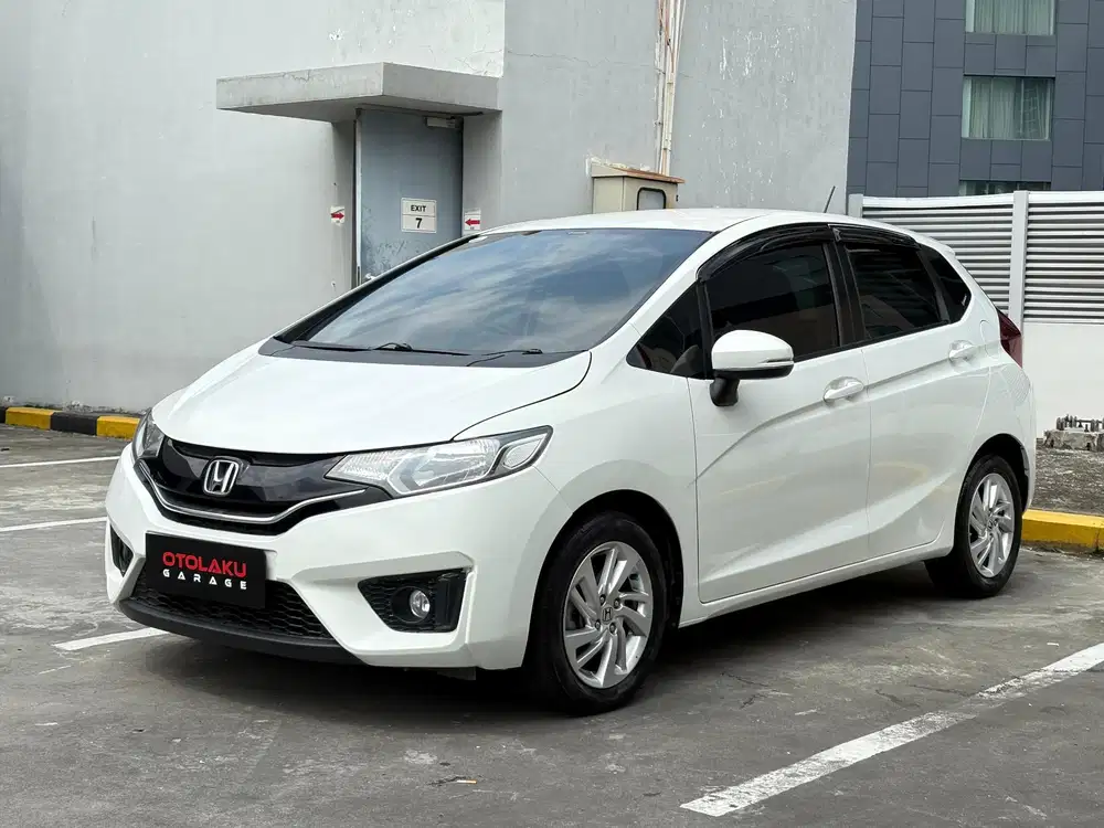 [ISTIMEWA] HONDA JAZZ S CVT 2017