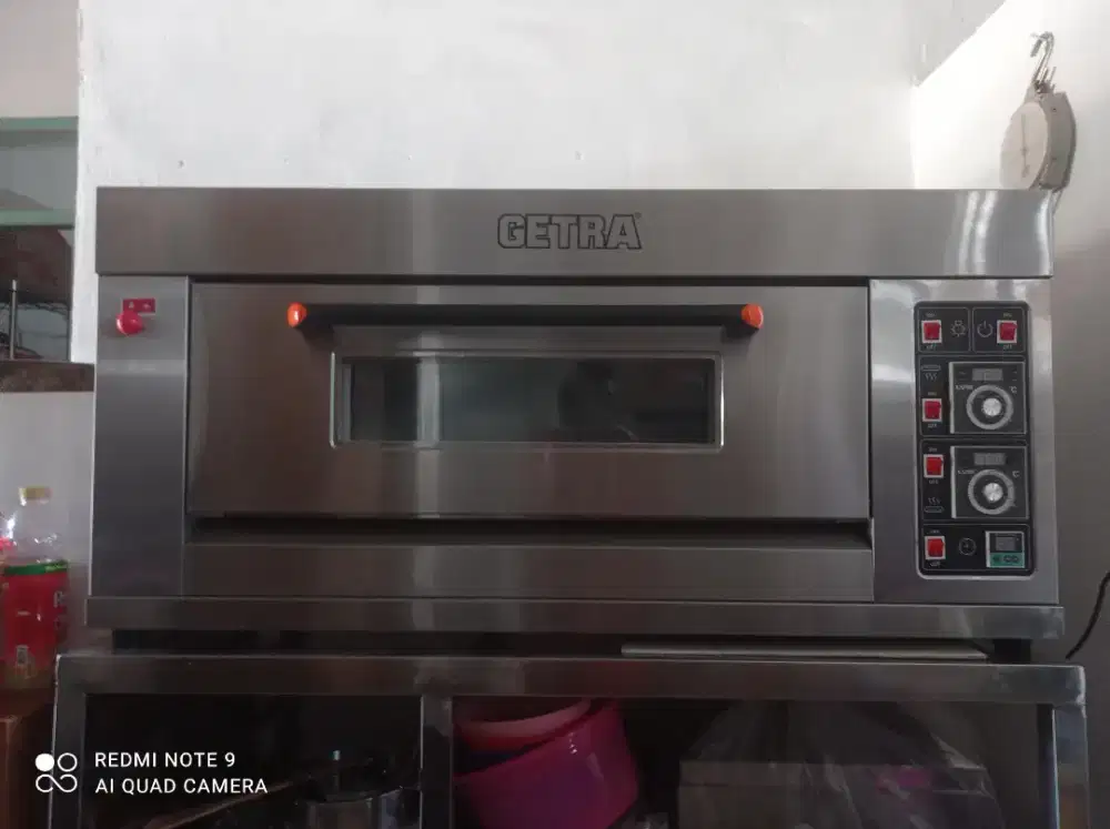 Dijual Second Oven Gas Baking Roti GETRA 2 Loyang Denpasar