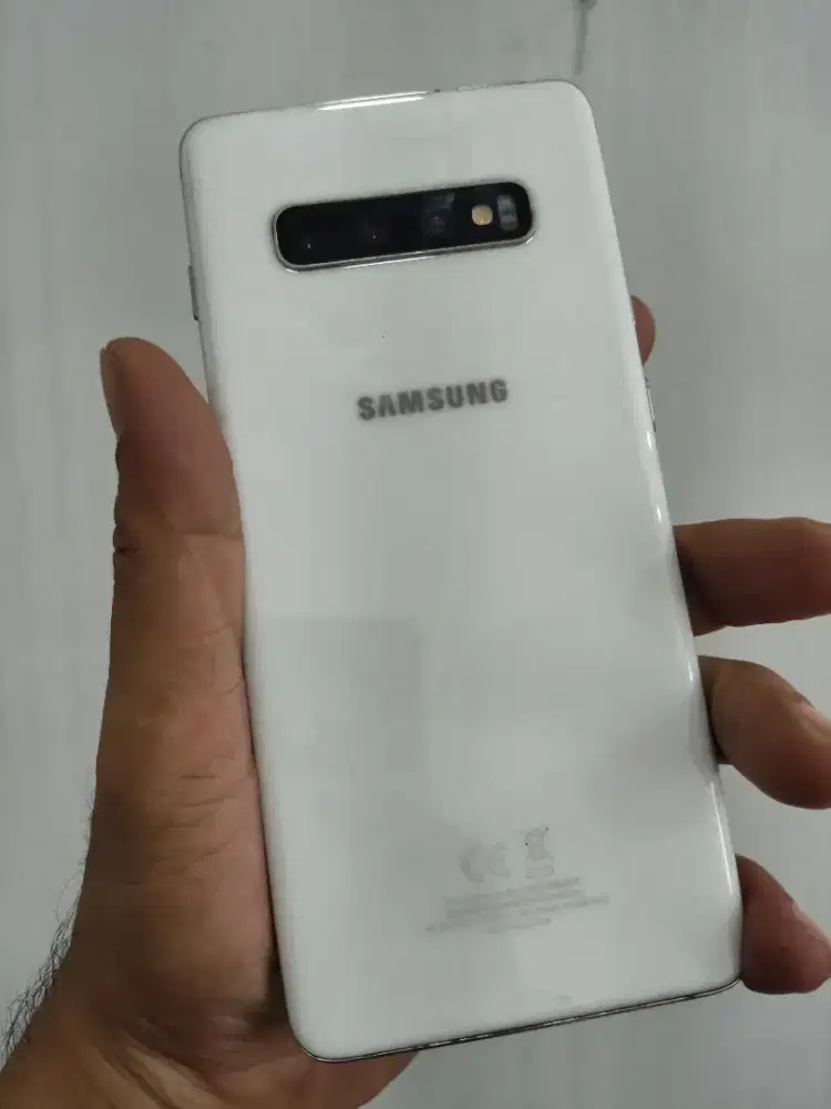 Samsung s10 plus 8/512 retak normal