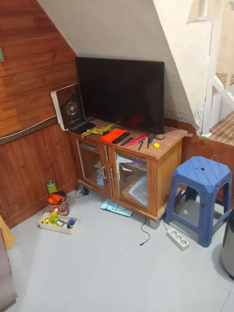 Jual tv  29 in merek politron