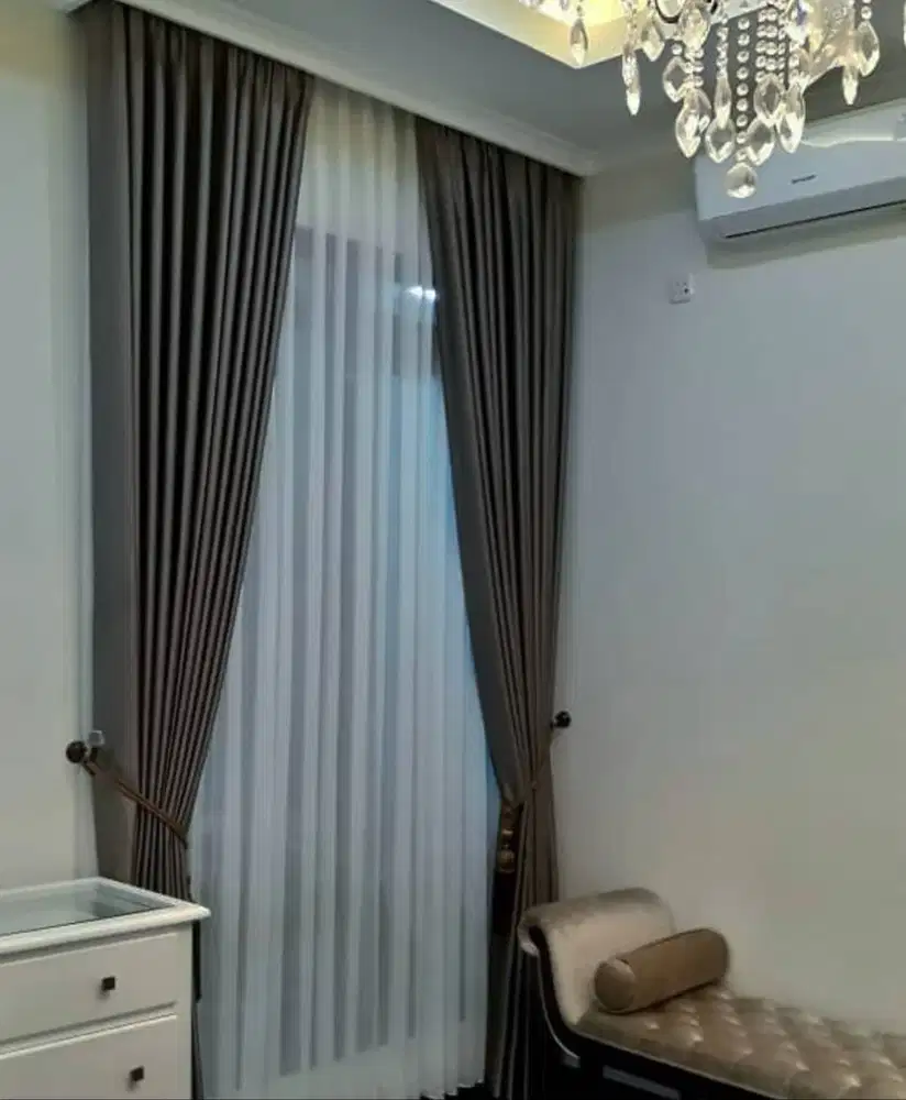 Menjual Gorden Pasang Wallpaper Korden Gordeng Horden Roller Blind