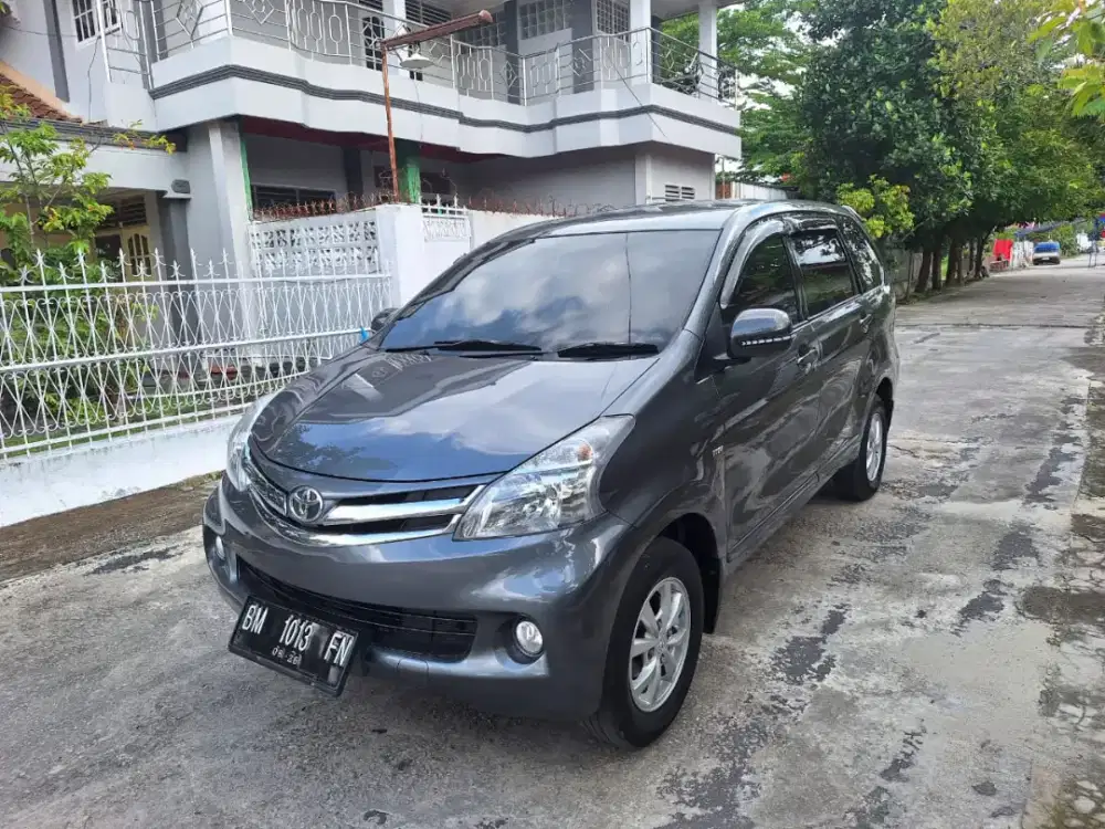 AVANZA 1.3 G M/T TH 2012