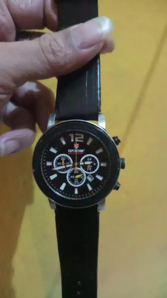 Jam tangan EXPEDITION