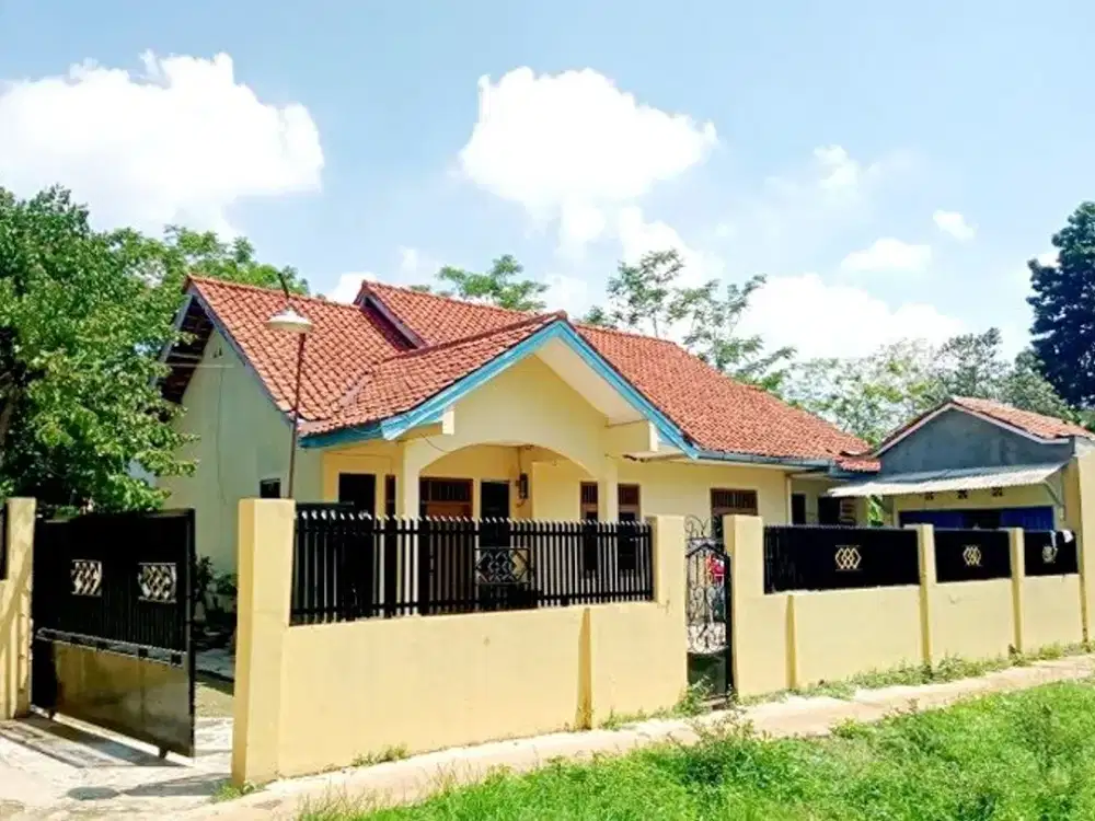 Rumah murah di purwakarta jabar LT.351m SHM msk mobil