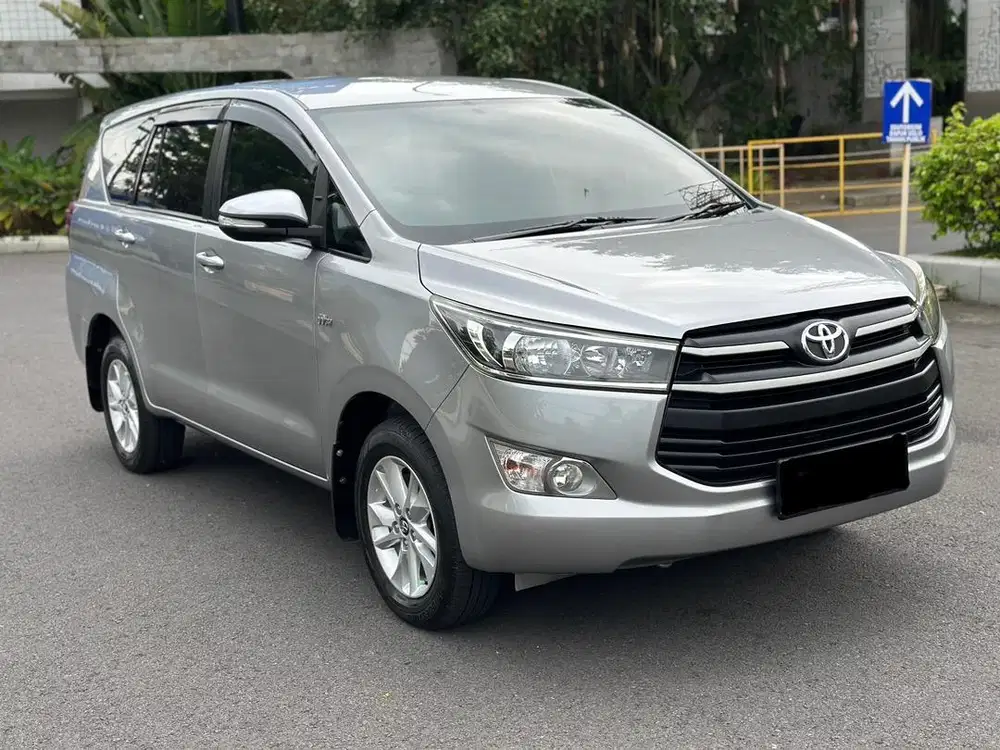Innova reborn G matic bensin solo