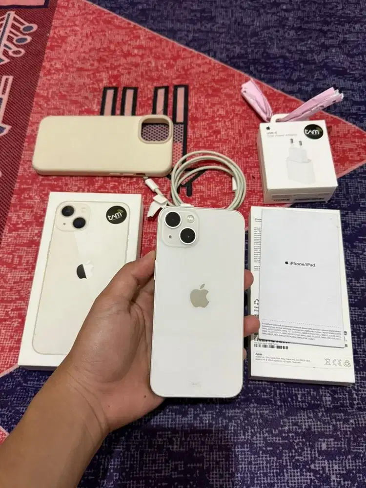 Iphone 13 128gb putih ibox resmi garansi on