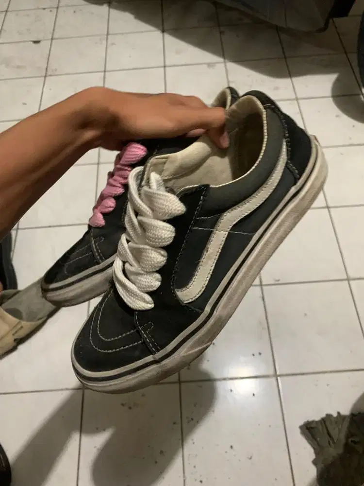 vans sk8 low black white