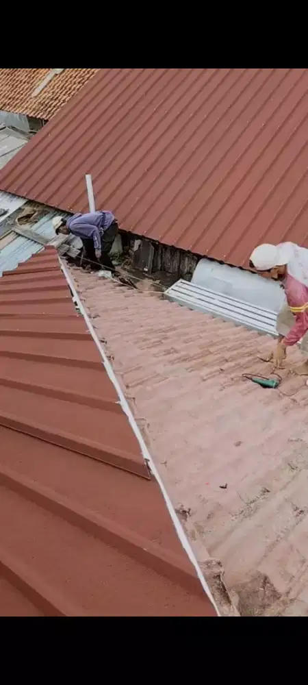 Perbaikan atap bocor  terdekat bekasi
