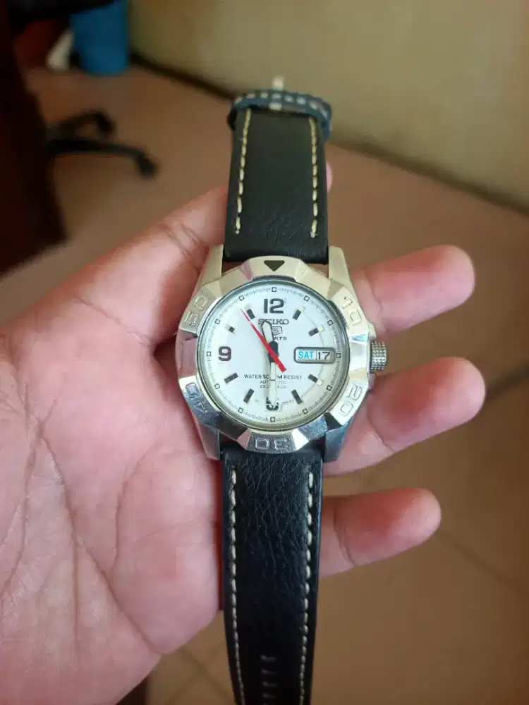 Seiko 5 Sport 7S36