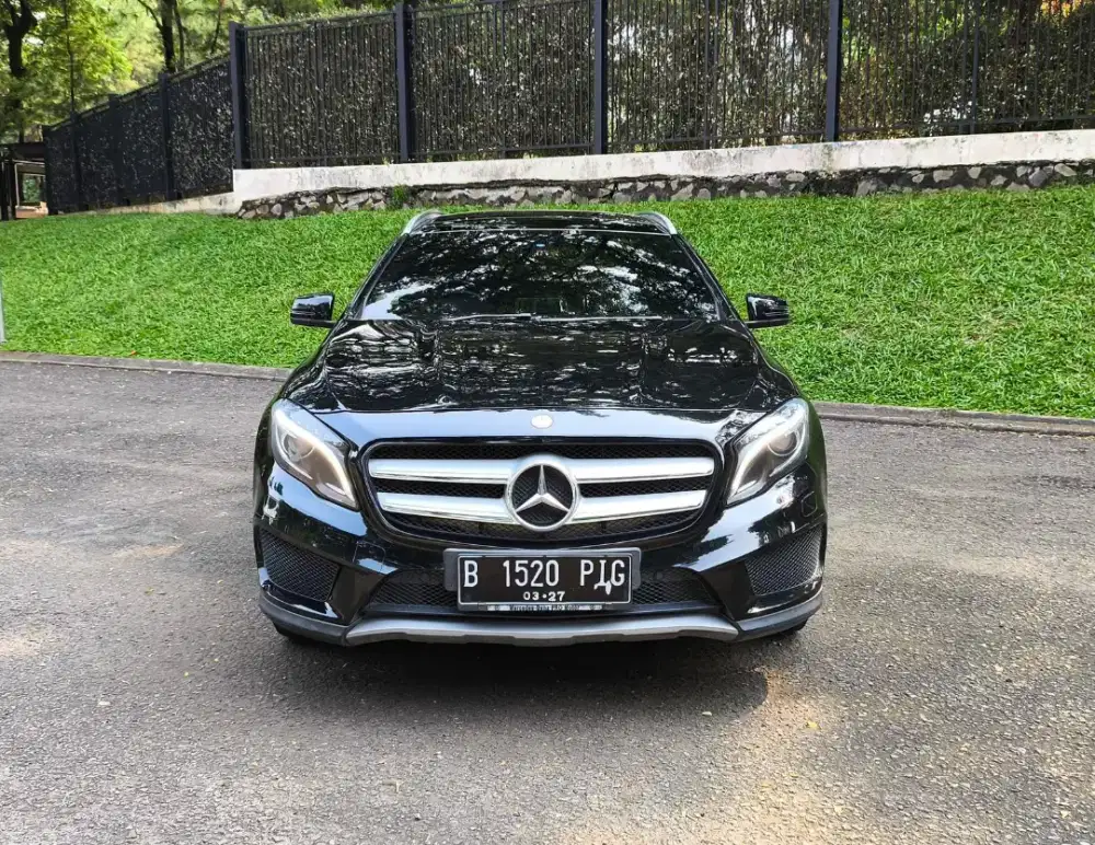 Mercedes-Benz GLA 200 AMG 2017 
Nik 2016