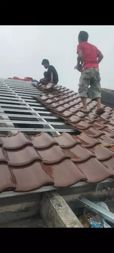 Tukang atap bocor terdekat