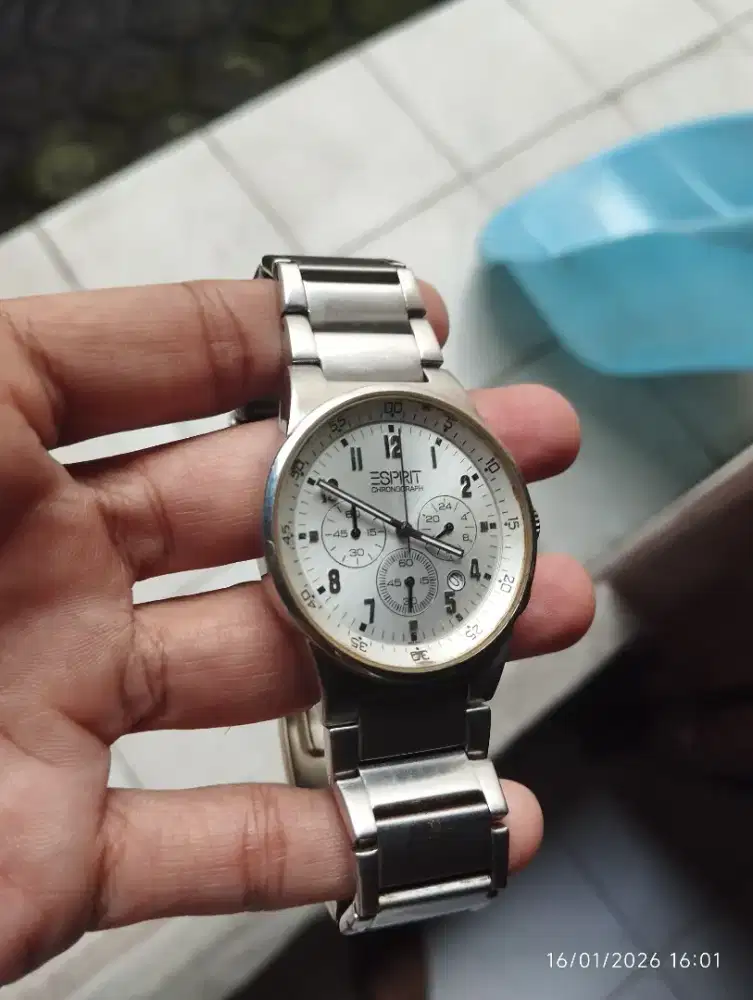 Jam tangan esprit