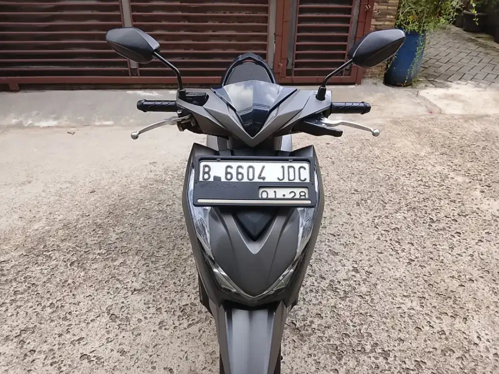 Honda beat deluxe CBS ISS 2023 full orisinil Gress