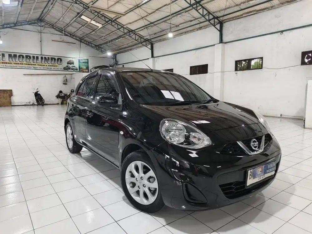 (Low KM) Nissan MARCH L FACELIFT 1.2 Bensin AT 2014 Hitam