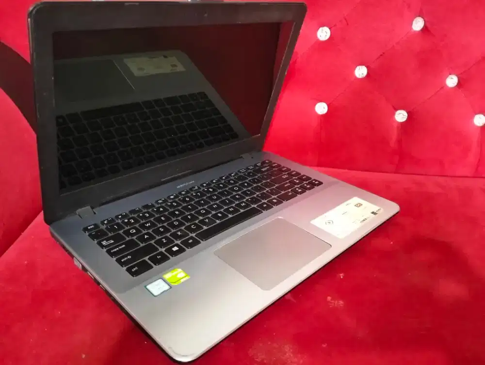 Laptop Asus x442u core i5 GEN8 RAM 8 VGA Nvidia GeForce siapkerja