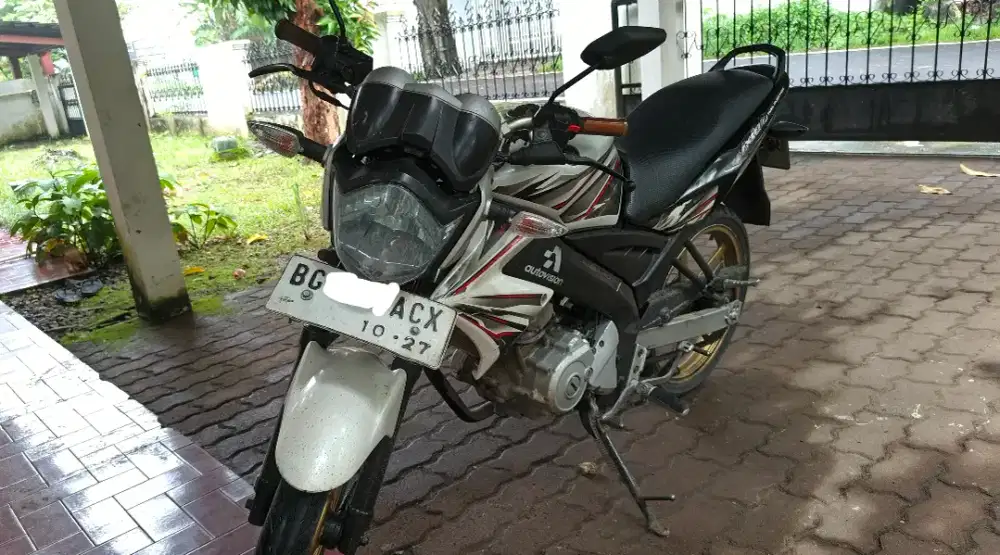 Jual vixion 2012