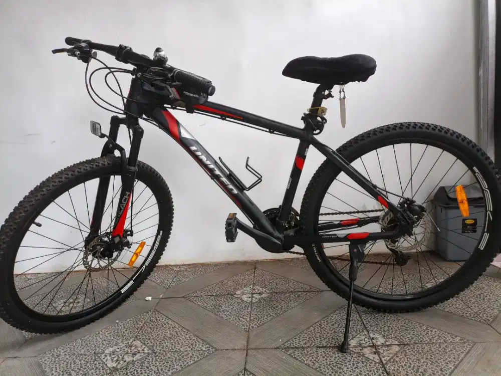 Jual Sepeda United bonus treadmill