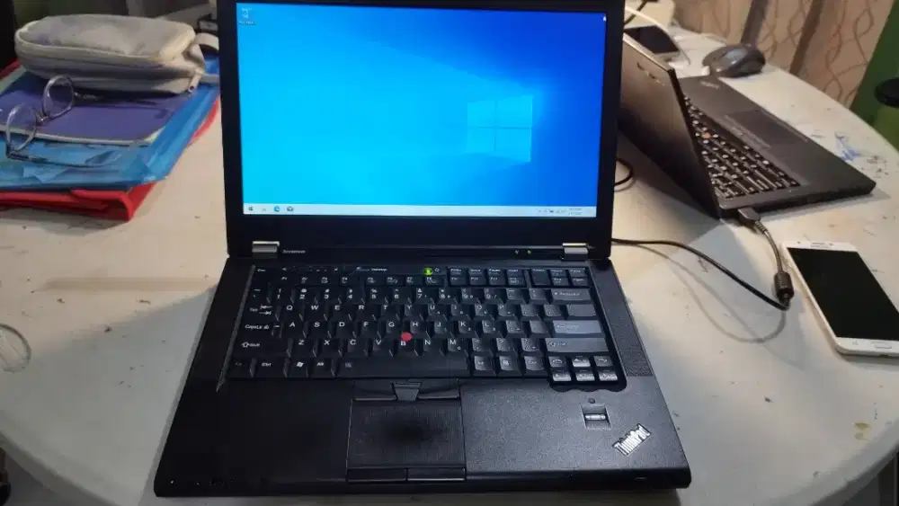 Lenovo Thinkpad T420 Siap Pakai | RAM 4GB | HD 128GB | Rp 1 Juta NET