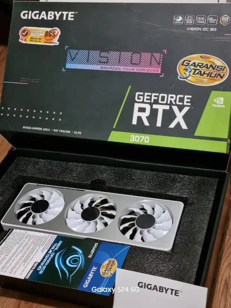 RTX 3070 Gigabyte Vision OC 8Gb. Kinclong istimewa