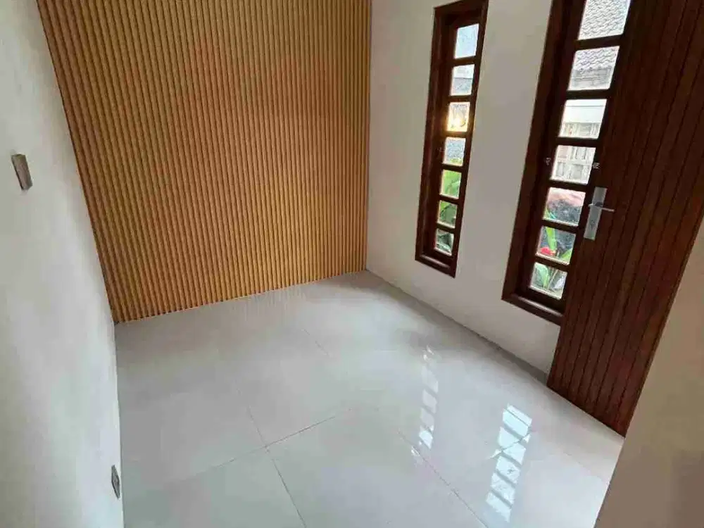 DIJUAL RUMAH STRATEGIS DAN NYAMAN