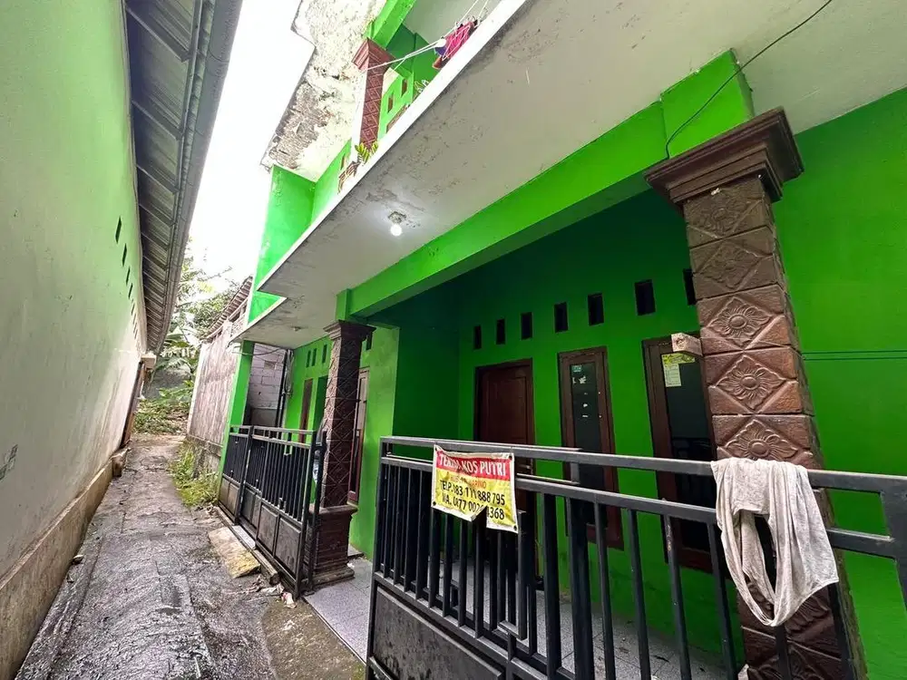 Dijual kos 2 lantai, murah dan aktif, full penyewa