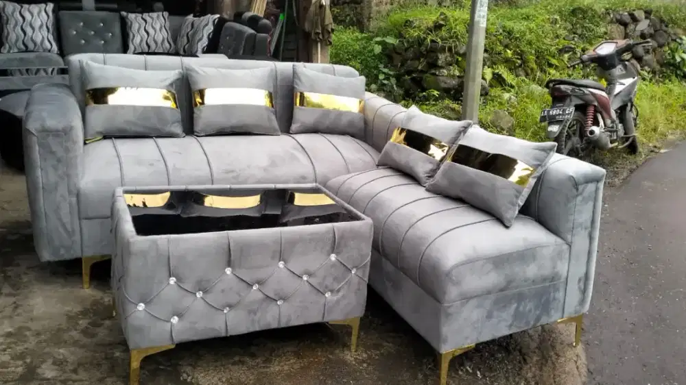 Sofa L putus abu