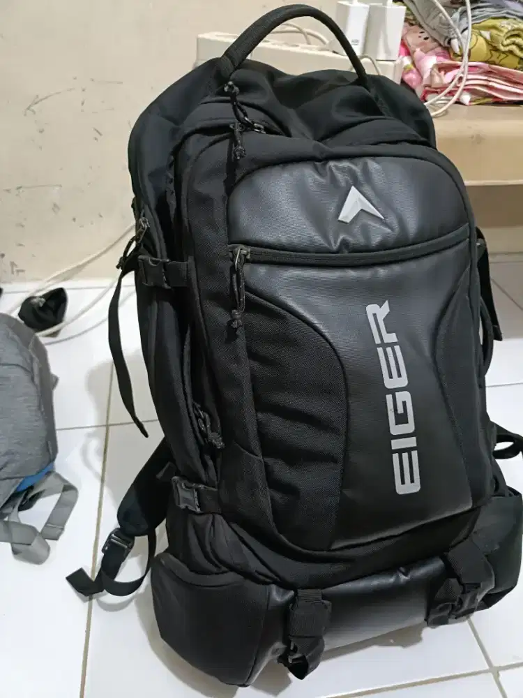 Eiger Tas Multifungsi Trav Pac Vary 40L 1.0 Laptop Backpack