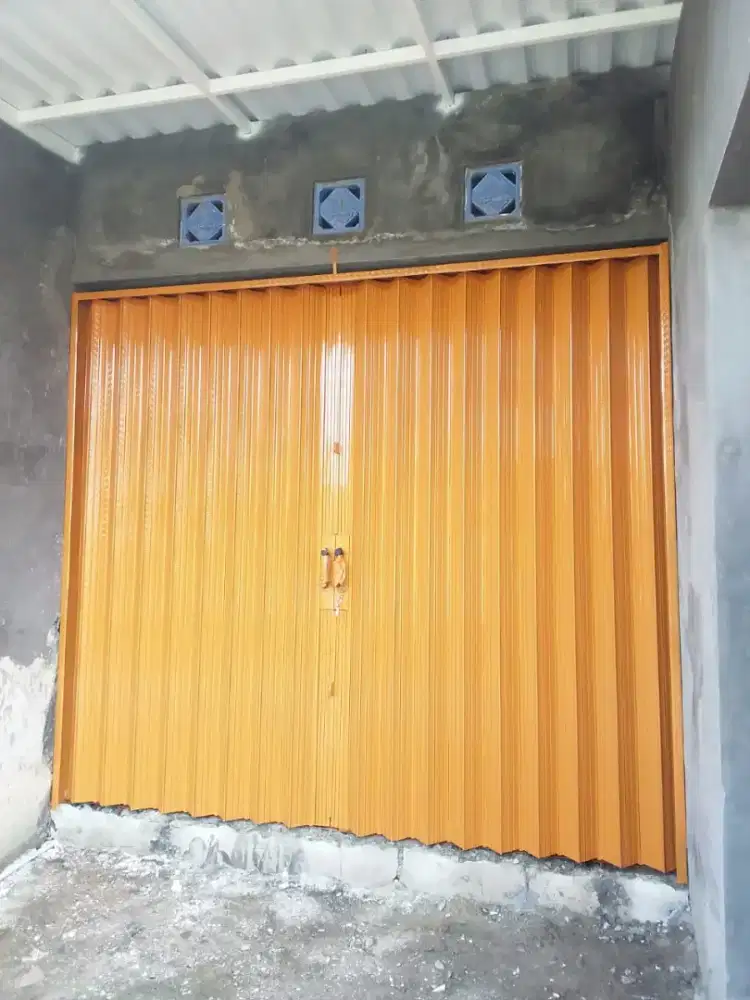 Folding gate harmonika