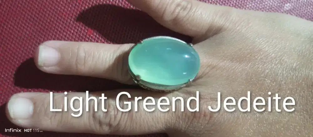 Batu Light Greend Jedeite