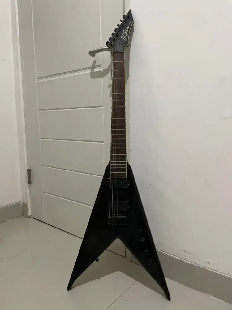 Guitar listrik B.C rich lucky 7