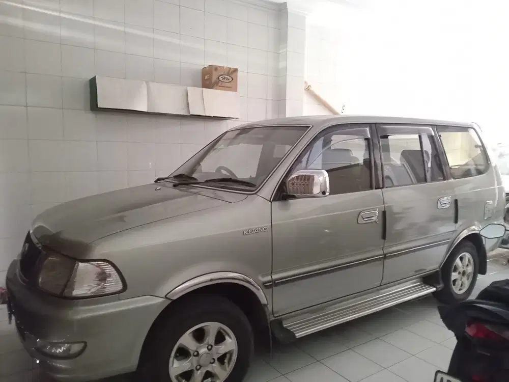 Toyota Kijang 2003 Bensin