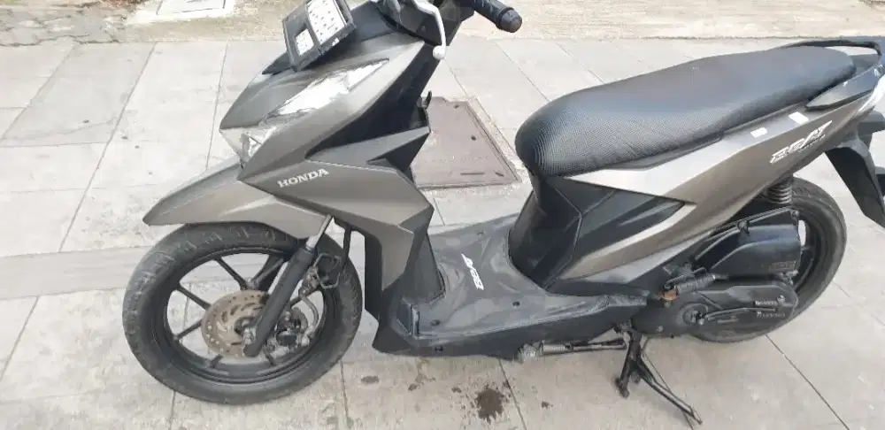 Beat Duluxe th 2023 mulus pool pjk baru