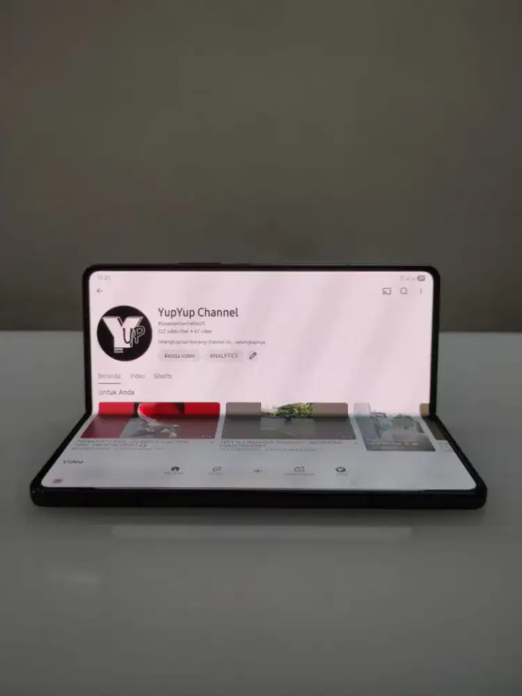 Z FOLD 5 12/512 murah aja. Bisa tt