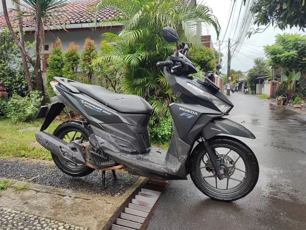 HONDA VARIO 150 OLD TAHUN 2015
