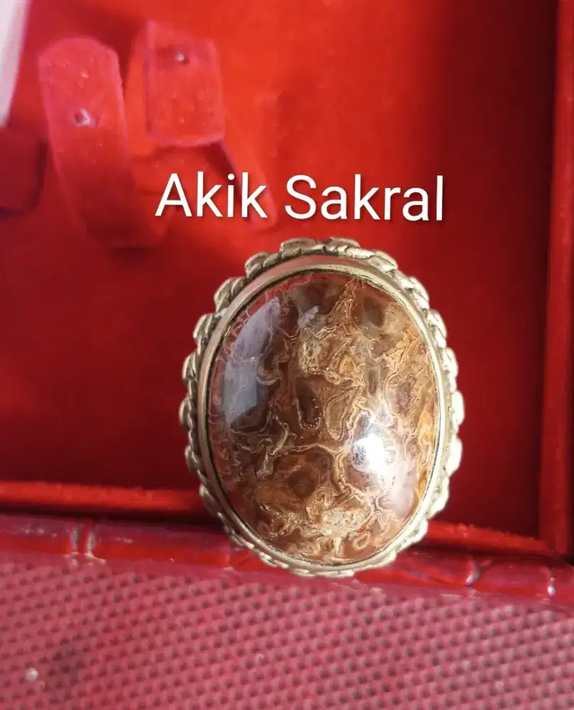 Batu Akik Sakral