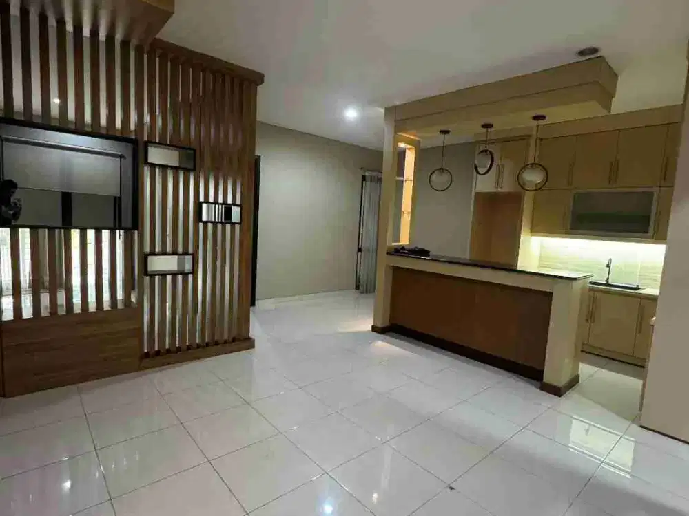 Rumah Rapi Siap Huni Dikawasan Asri & Rindang Kawasan Elitenya Bsd City