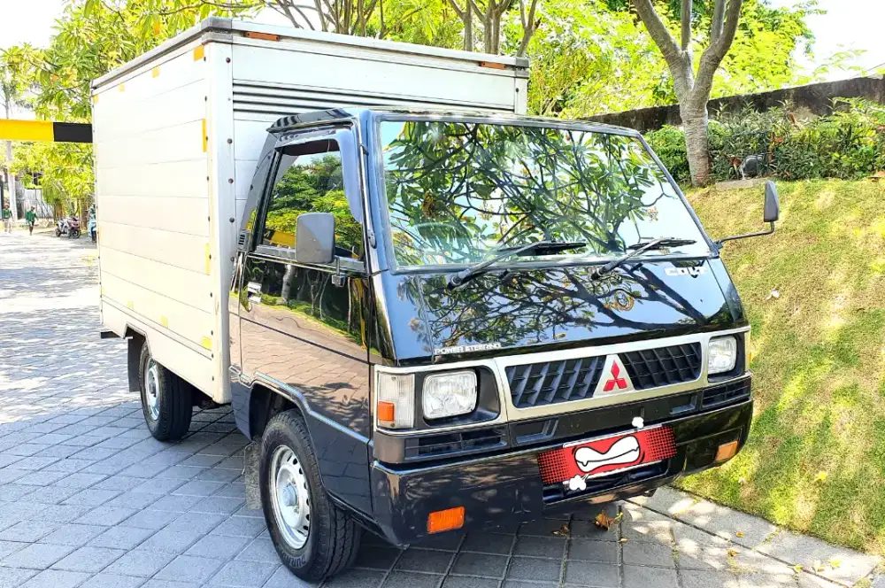 MUMER ISTIMEWA Colt L300 Box Solar 2011/2012 Siap Kerja No Granmax KIM