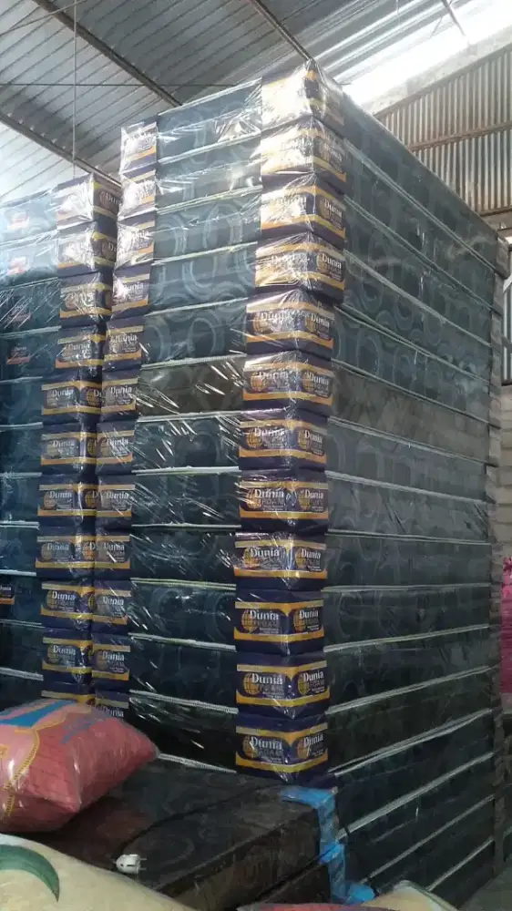 Kasur busa UK.90x200 merk Bola dunia