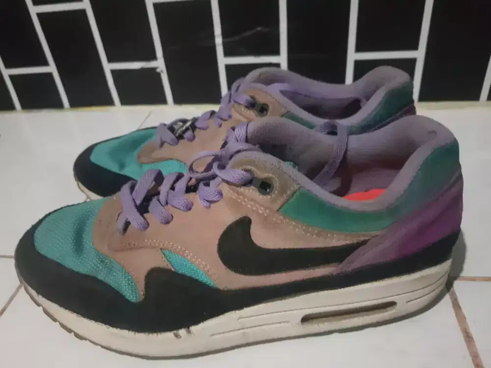 Sepatu Nike have a nike day