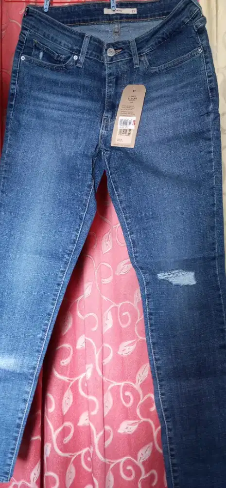 Celana Levis Wanita Skinny 711